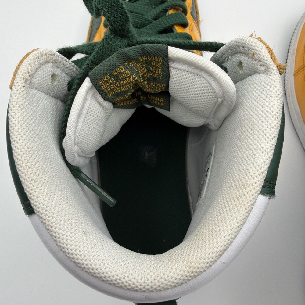 Nike High Top Sneakers Green Yellow White Men’s Size 10.5 FN4442-300 - Picture 6 of 11